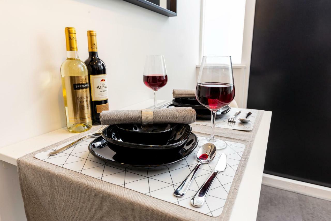 Appartement Wow, Premium Private Twin Apt City Central Station Utopia